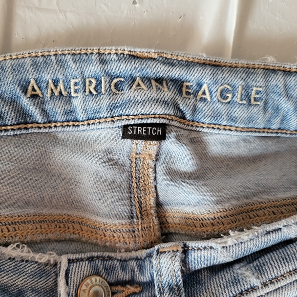American Eagle Light Wash Women Denim Jeans, Size 4 (28) - Picture 5 of 6